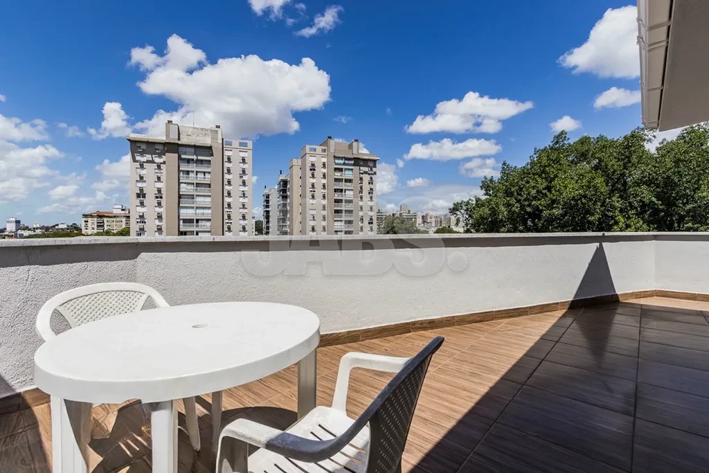 Terraço com vista da cidade