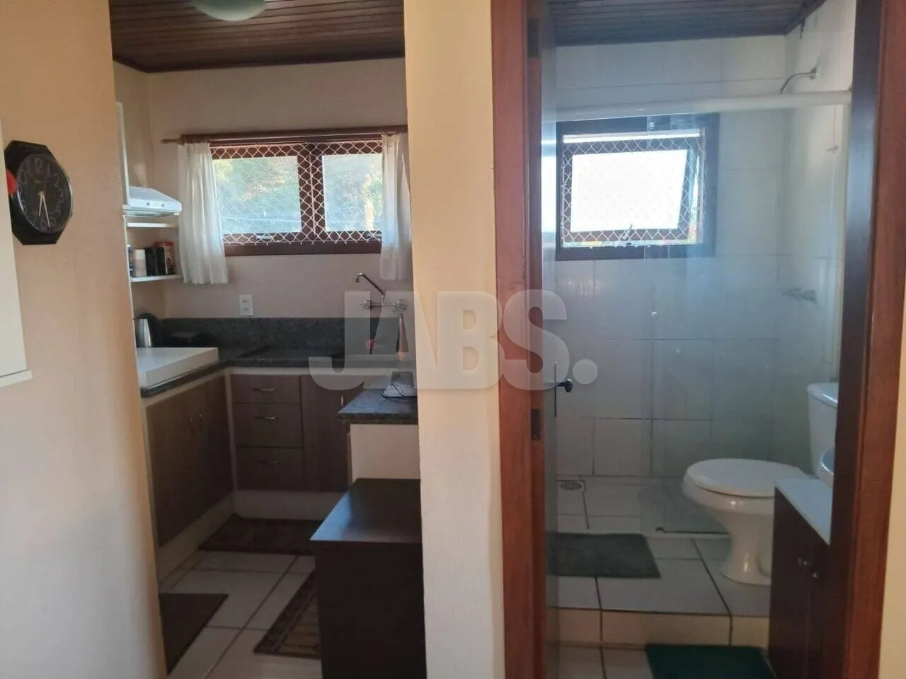 Apartamento semimobiliado de 1 dormitório no Laje de Pedra, foto 4