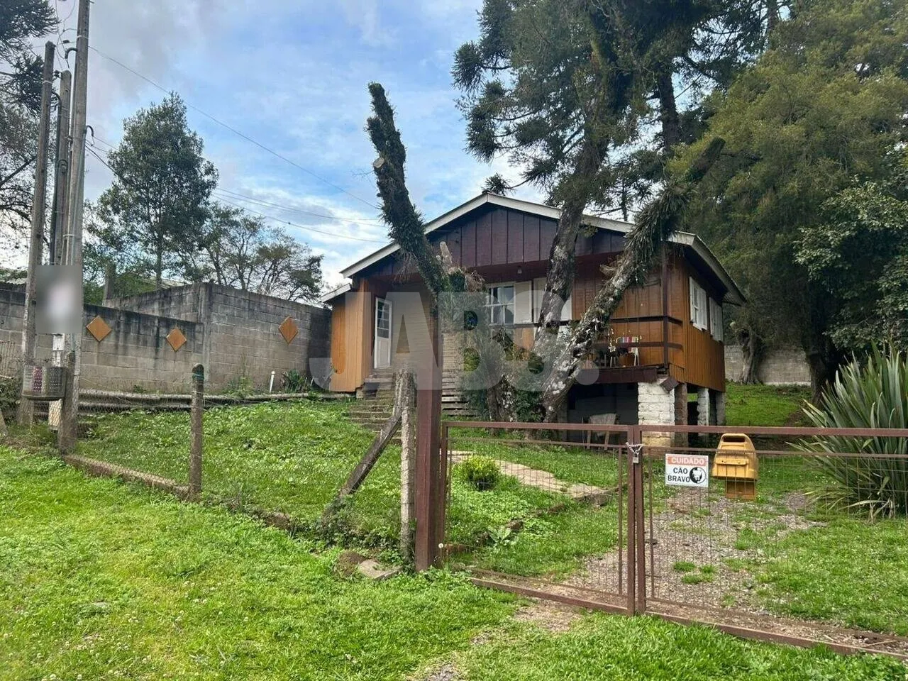 Casa de 2 dormitórios com pátio de 360 m² no Ulisses de Abreu, foto 5