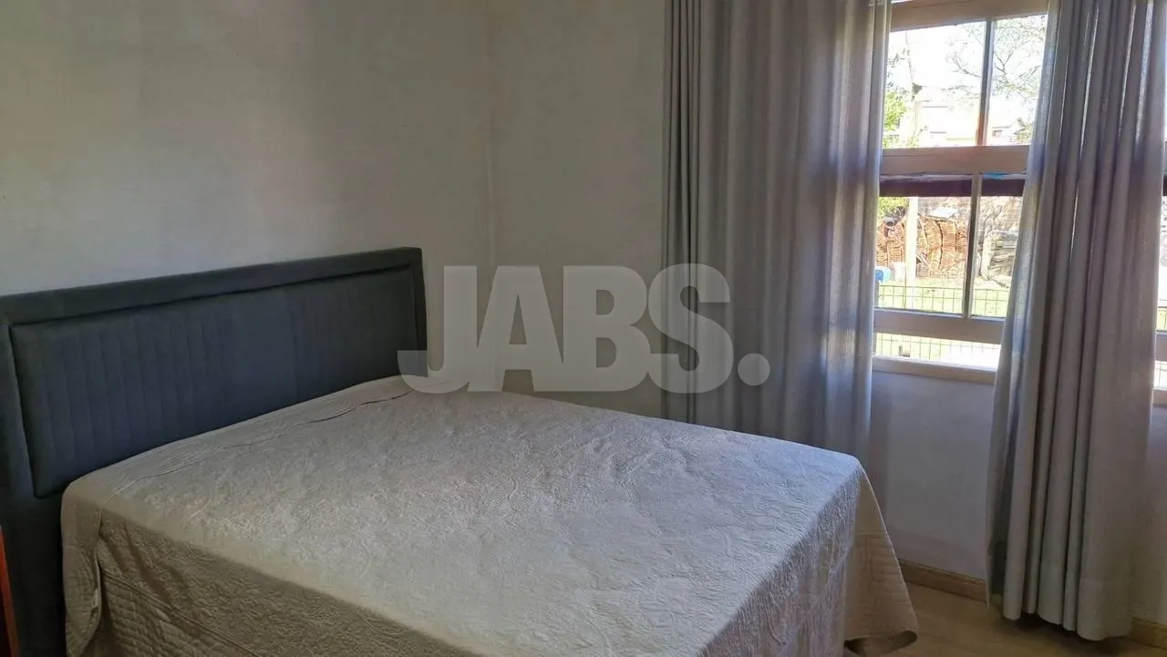 Casa de 3 dormitórios com jardim amplo no São Lucas, foto 5