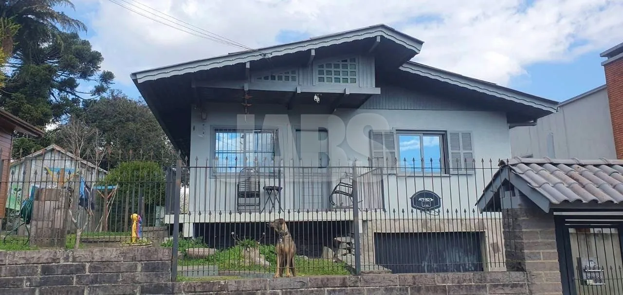 Casa de 3 dormitórios a poucos metros da Catedral de Pedra, foto 1
