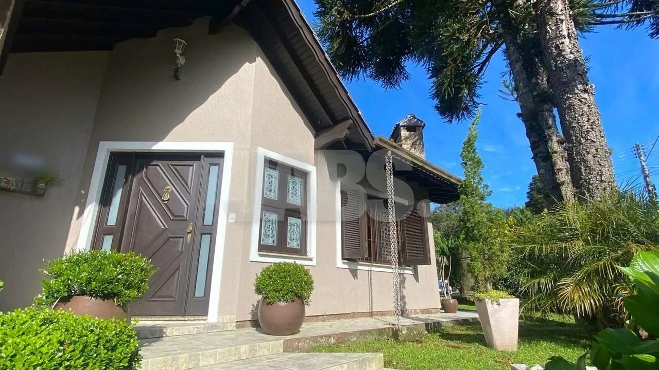 Casa de esquina de 500 m² que vira duas moradias no Centro de Canela, foto 5