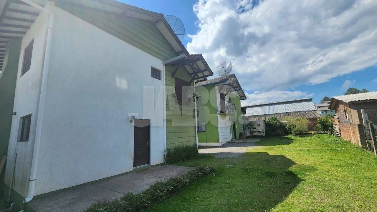 Casa geminada semimobiliada no Jardim das Fontes, foto 2