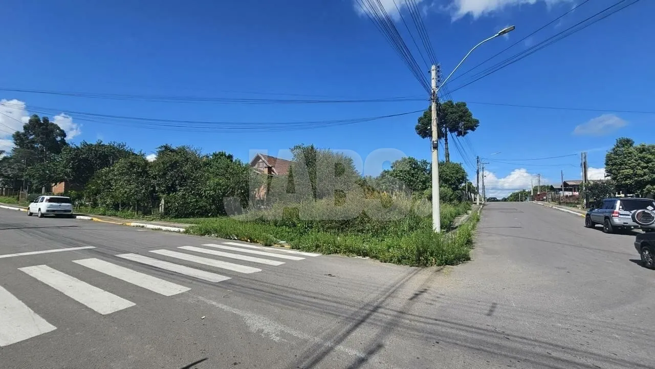 Terreno plano de esquina com 450 m² no São Luiz, foto 4