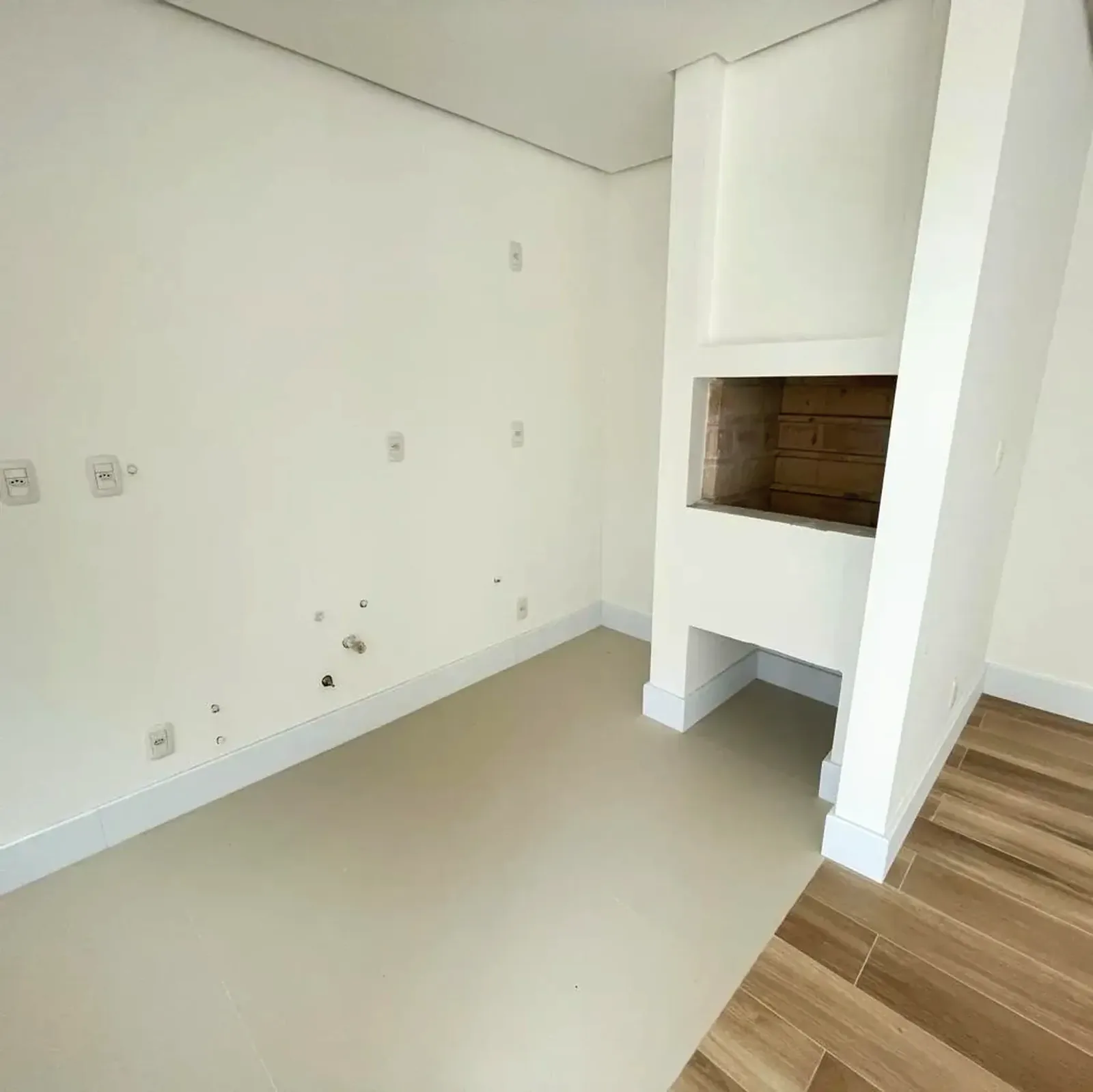 Apartamento com lareira na Rua Ermelinda Barbacovi, foto 6