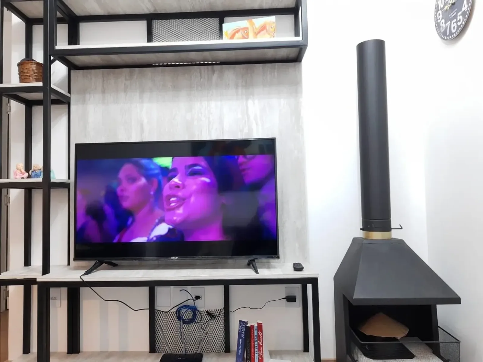 Apartamento mobiliado com suíte na Rua São Pedro, foto 3