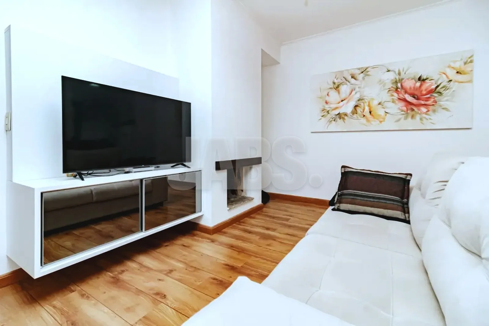 Sala de TV com rack