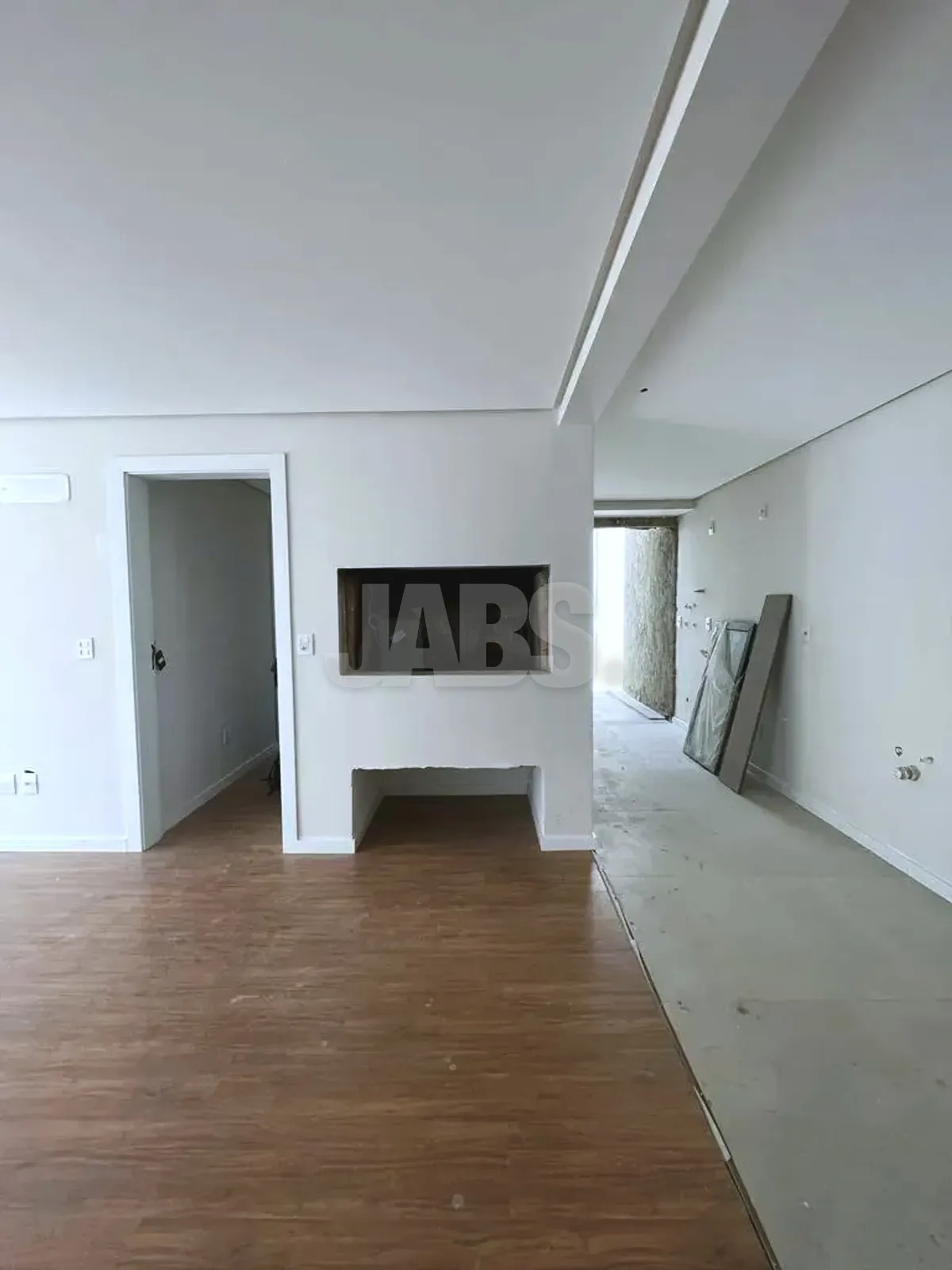 Espaço da lareira na sala