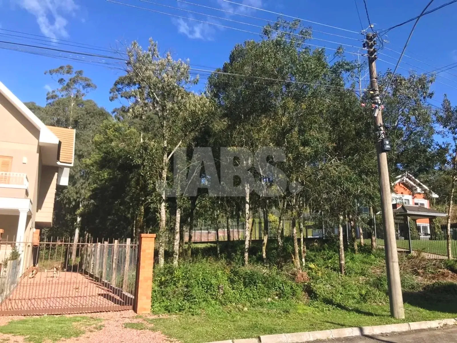 Terreno visto da rua