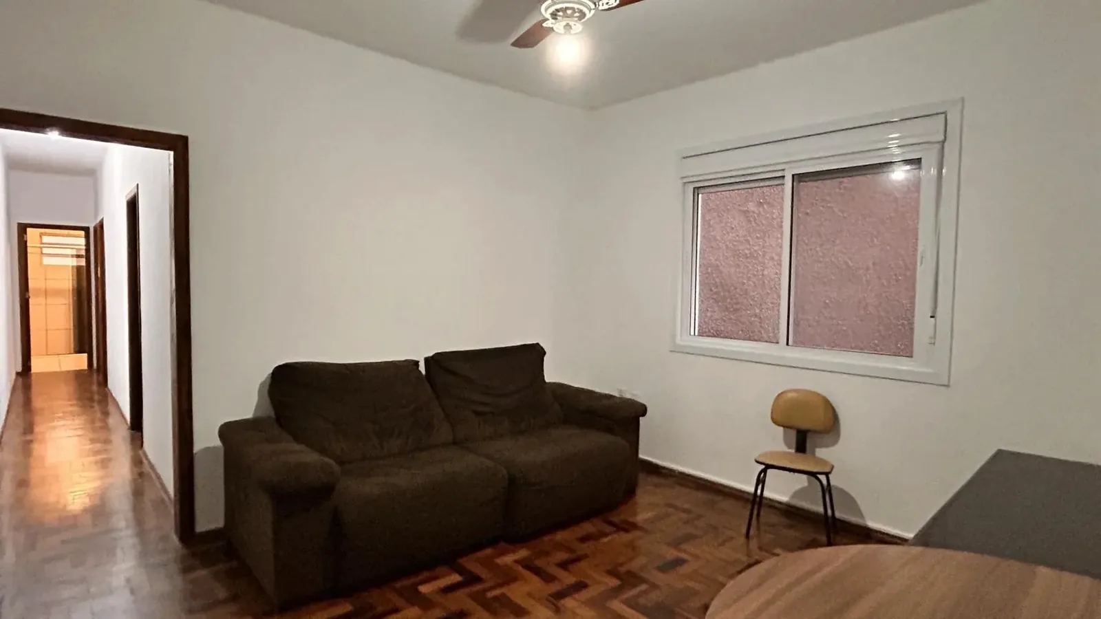 Sala do apartamento de 3 quartos na Demétrio Ribeiro, Centro Histórico