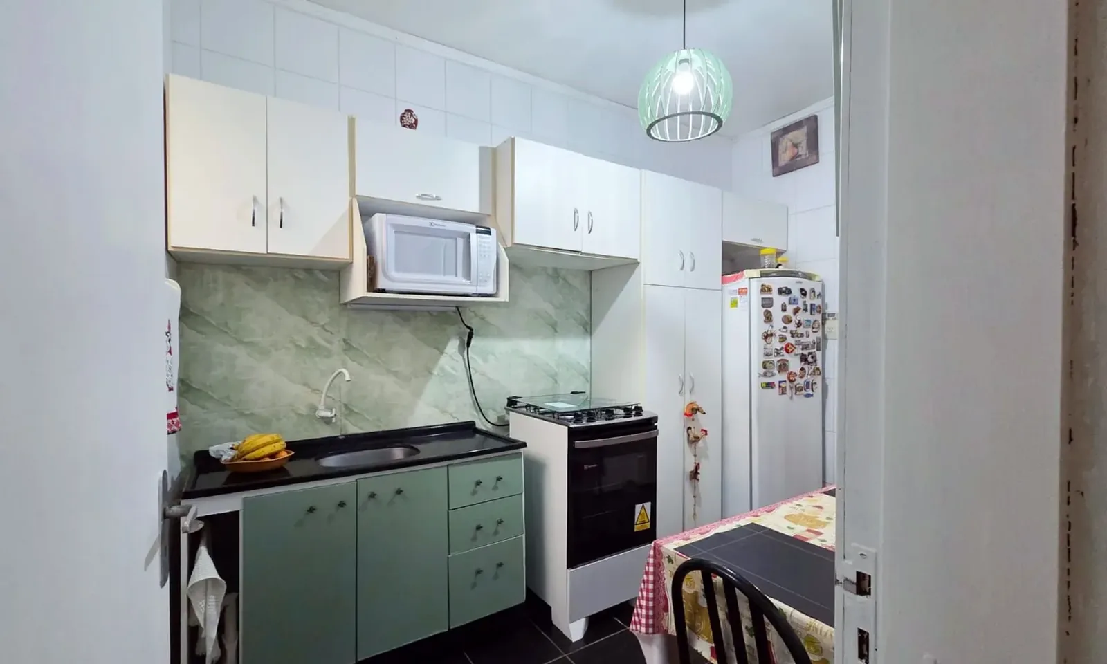 Cozinha com armários